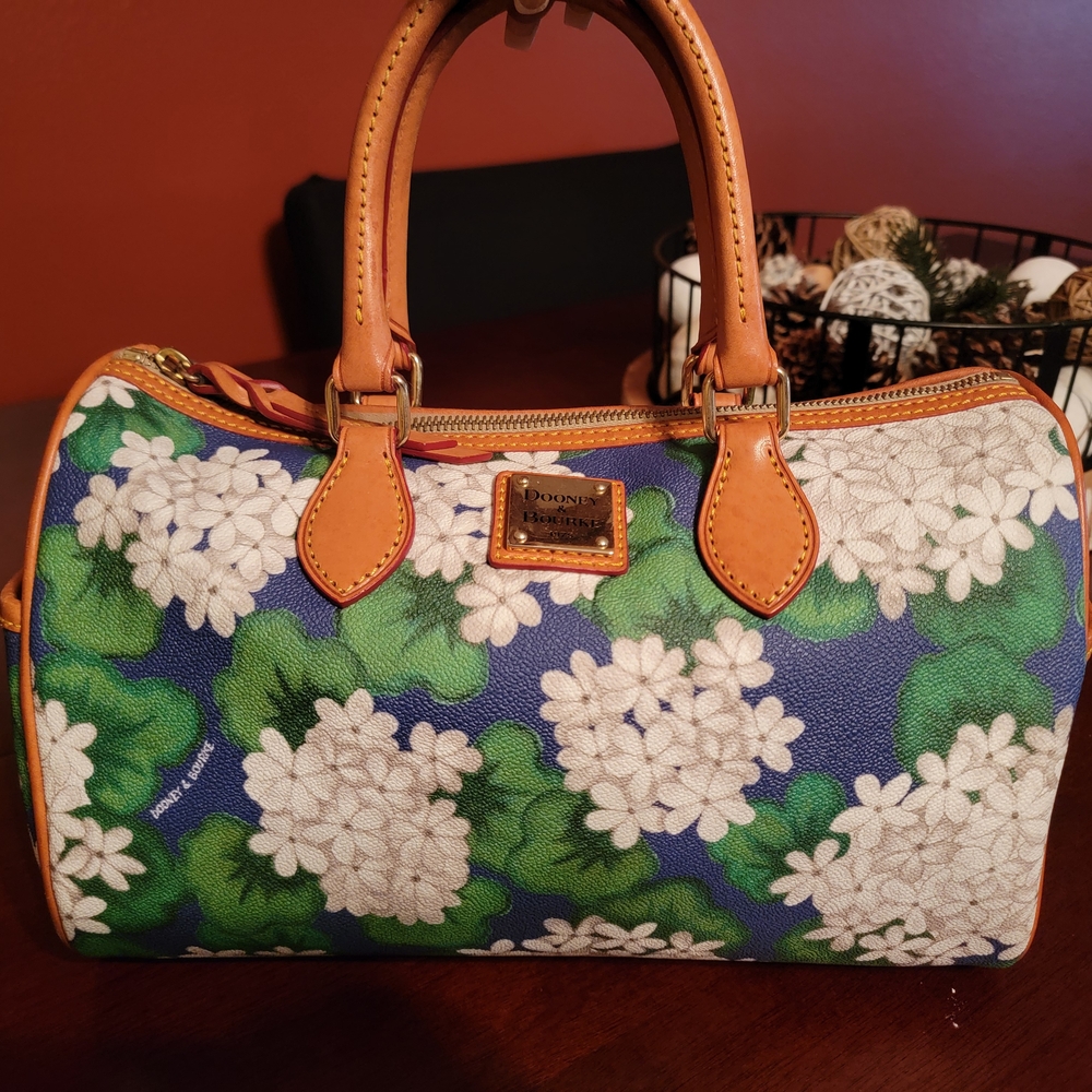 Dooney & Bourke Blue and White Satchel with Classic Elegance